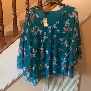 Lane Bryant Floral V-Neck Top NWT
